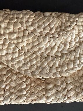 Woven Straw Clutch in Natural Beige